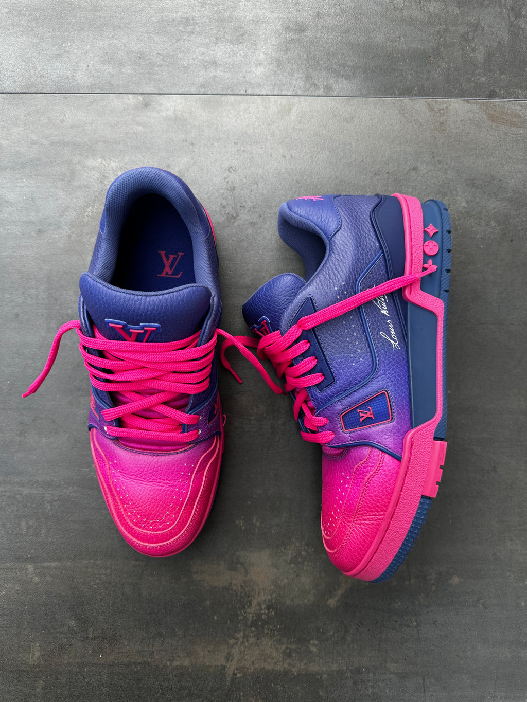 Louis Vuitton Trainer Sneaker #54 Pink/Blue – Size 6
