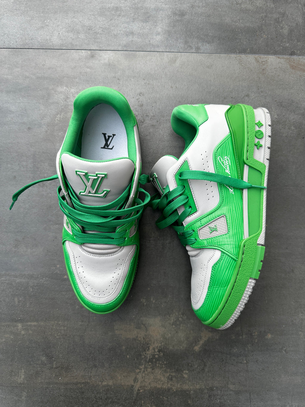 Louis Vuitton Trainer Sneaker – Green/White (Size 6)
