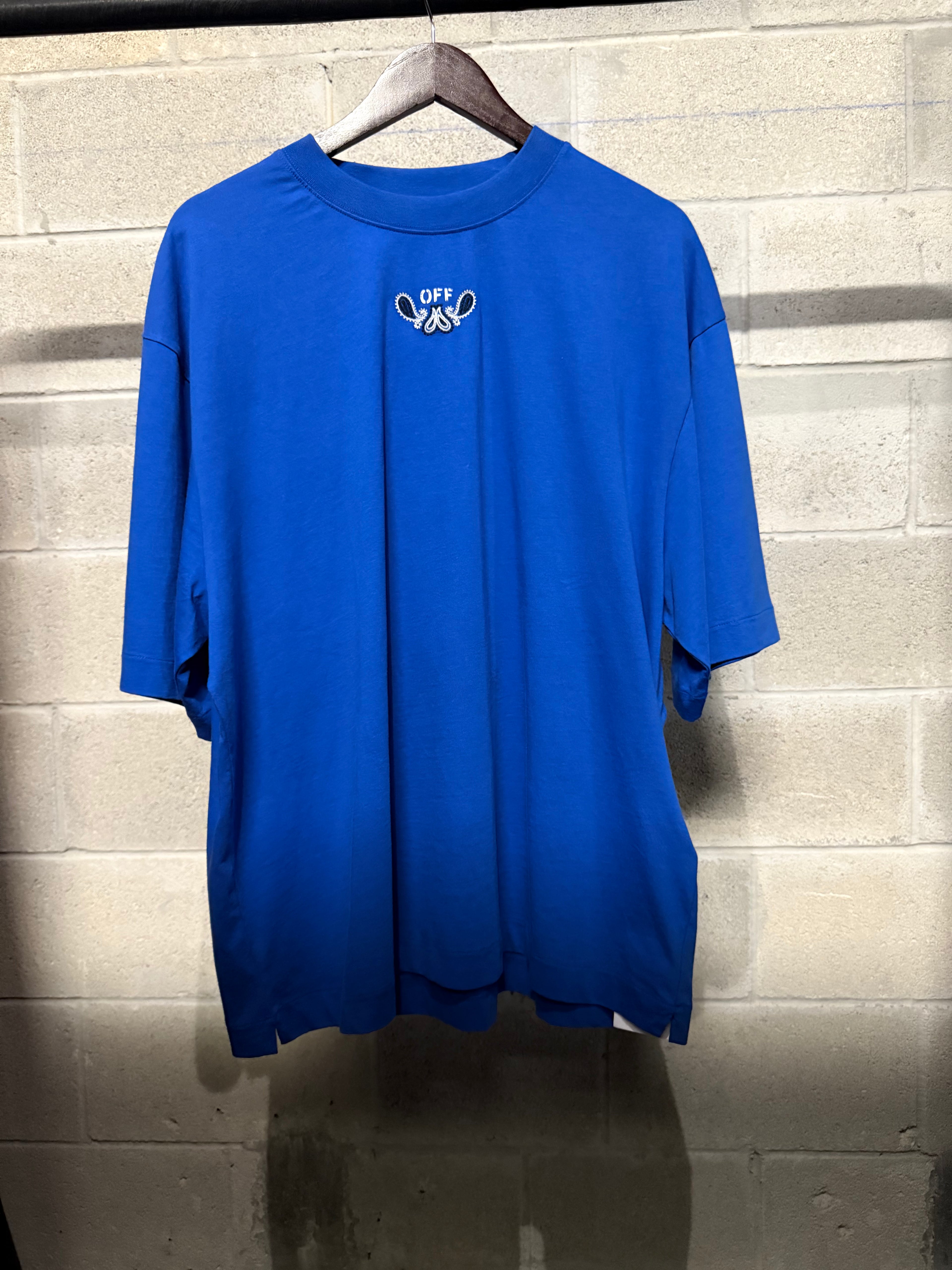 Off-White “Bow Logo” Tee – Size XL