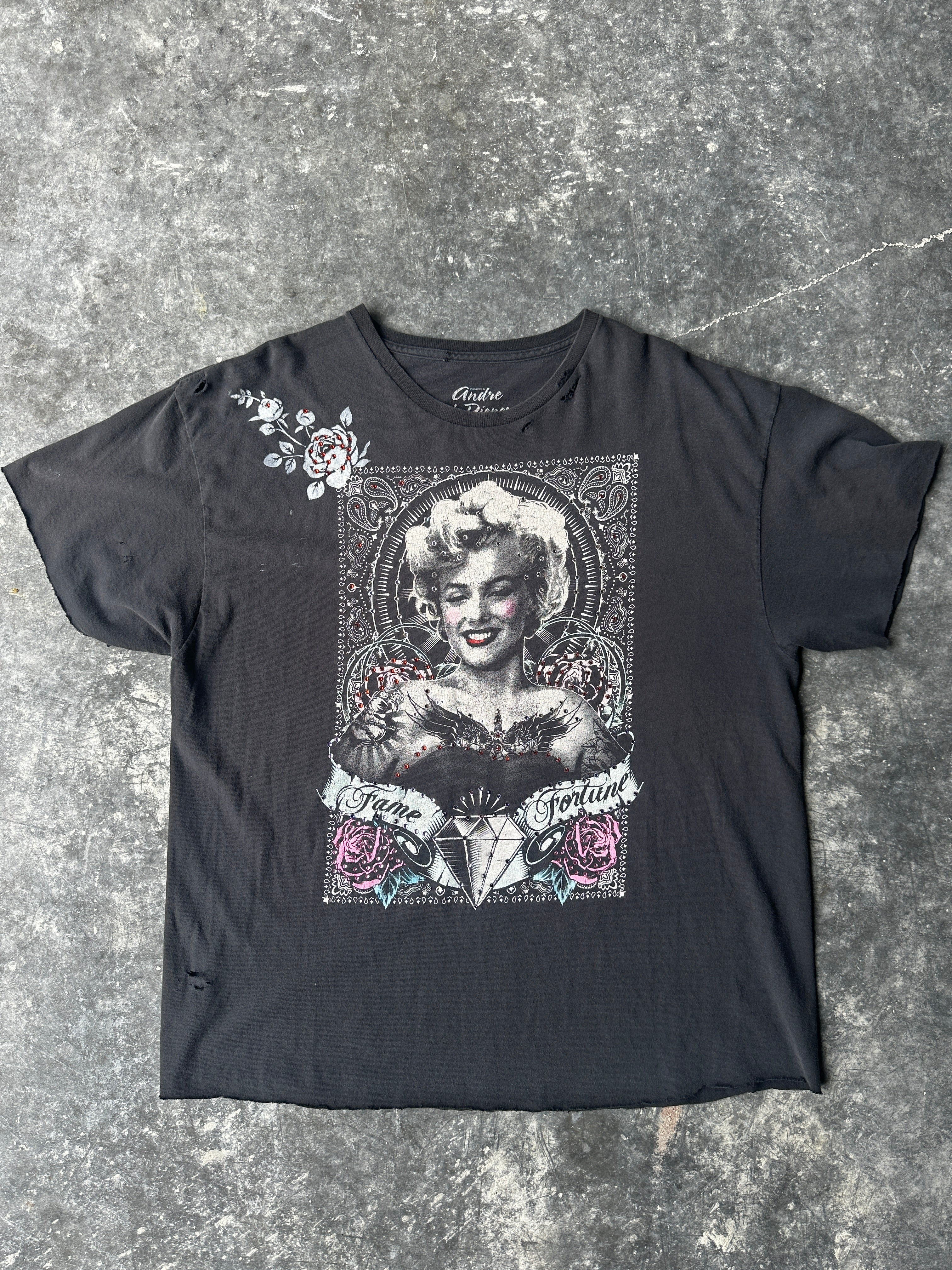 Custom Vintage Fame & Fortune Tee – Rose & Diamond Graphic SZ-XL