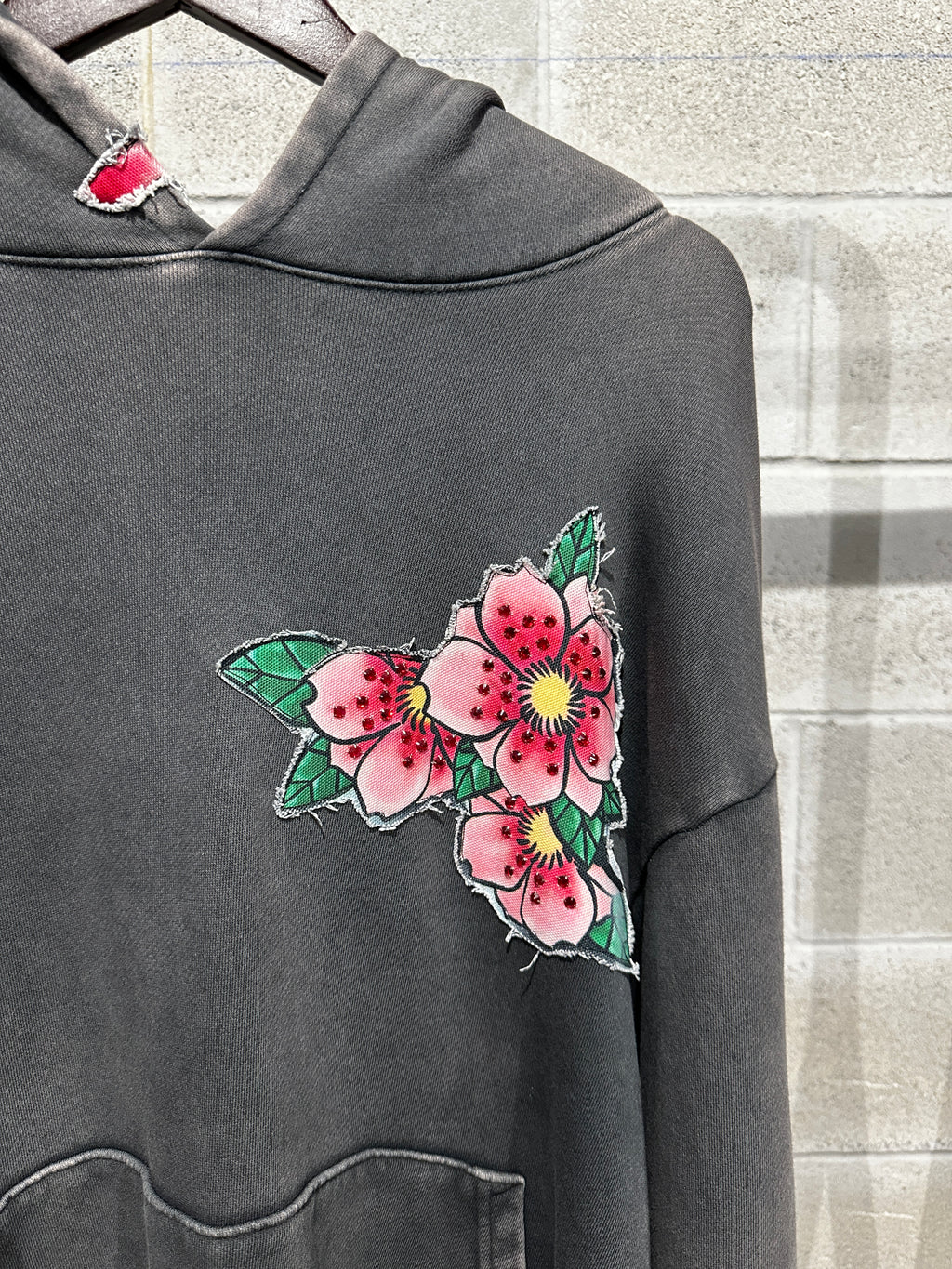 COUT "Floral Patch" Hoodie – Washed Grey (L)