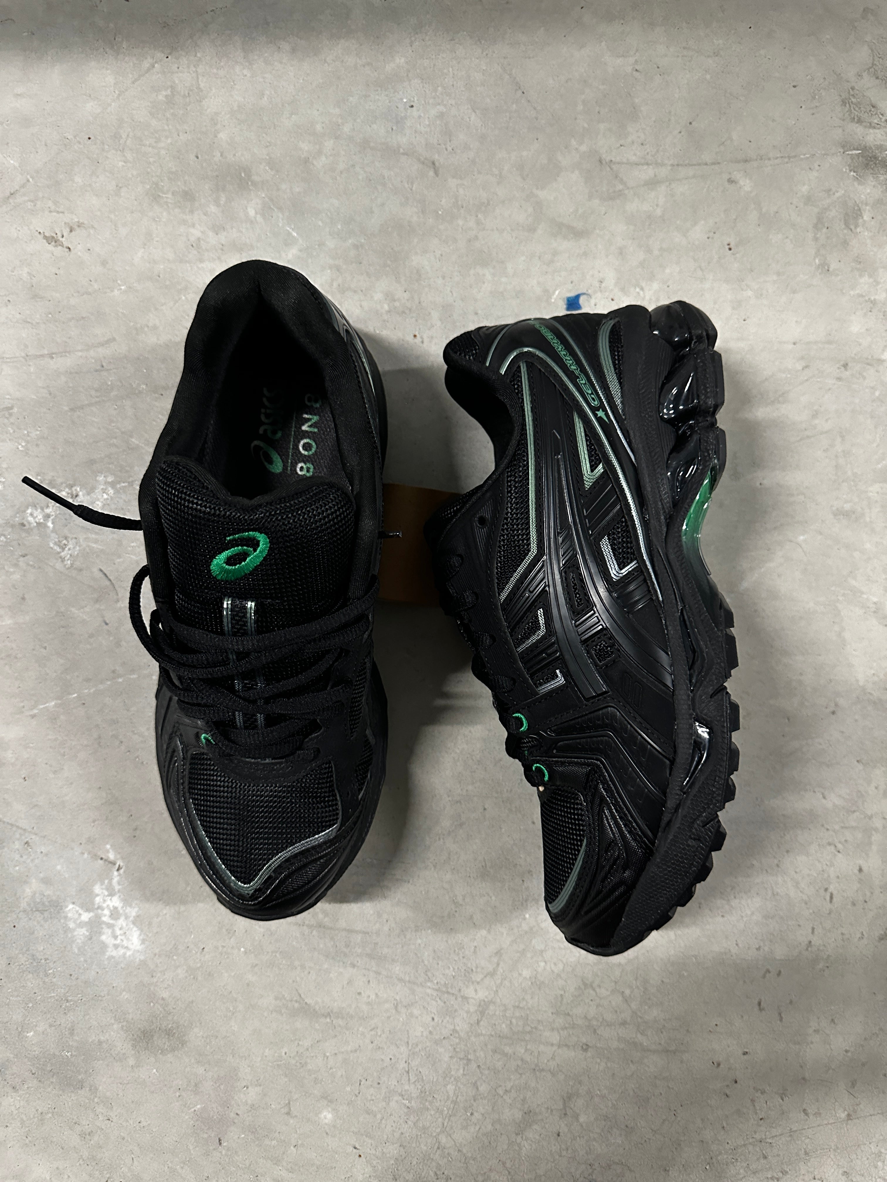 Asics Gel-Kayano 14 "Triple Black/Green" – Size 40