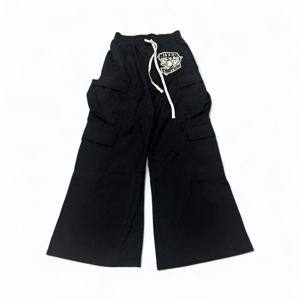 Mixed Emotion Wide-Leg Cargo Pants – Black