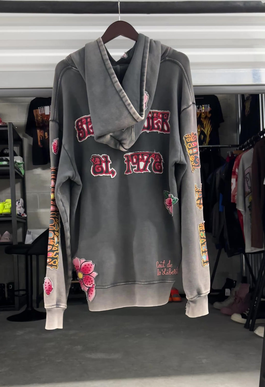 COUT "Floral Patch" Hoodie – Washed Grey (L)